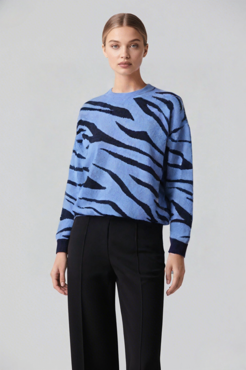 Knitted jumper jacquard design - Image 4